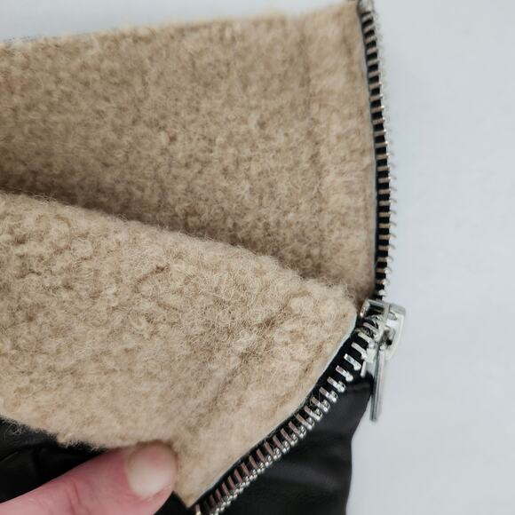 Soft Black Leather Long Gloves with Shearling and Wool Lining Size Small - Picture 4 of 8